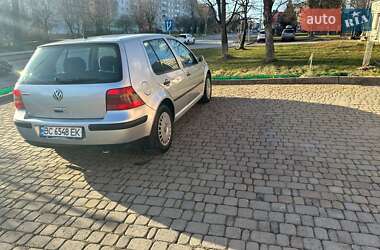 Хэтчбек Volkswagen Golf 2000 в Трускавце