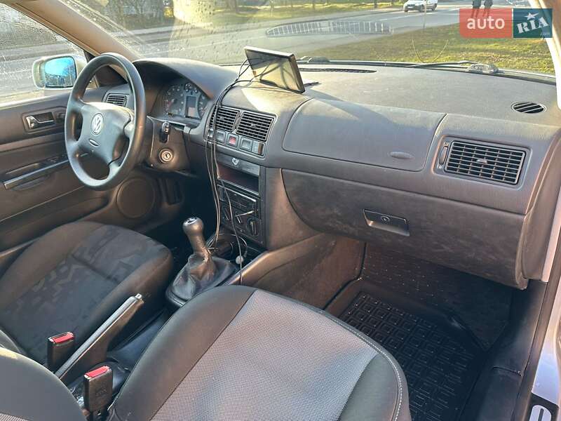 Хэтчбек Volkswagen Golf 2000 в Трускавце фото 9 Хэтчбек Volkswagen Golf 2000 в Трускавце