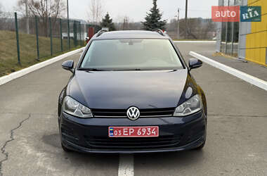 Універсал Volkswagen Golf 2014 в Ірпені