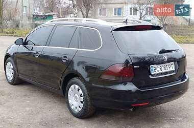 Универсал Volkswagen Golf 2011 в 