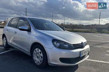 Хетчбек Volkswagen Golf 2009 в Мукачевому