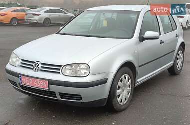 Хетчбек Volkswagen Golf 2003 в Одесі