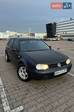 Хэтчбек Volkswagen Golf 1998 в Житомире