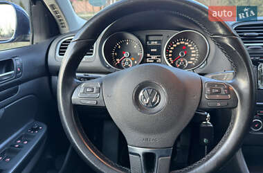 Универсал Volkswagen Golf 2011 в Ровно