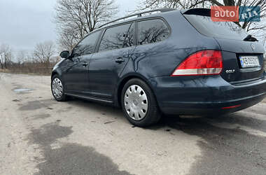 Універсал Volkswagen Golf 2009 в Вінниці