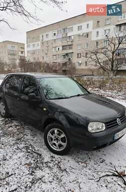 Хэтчбек Volkswagen Golf 1998 в Подольске