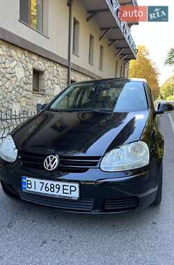 Хэтчбек Volkswagen Golf 2008 в Горишних Плавнях