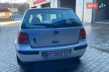 Хетчбек Volkswagen Golf 1998 в Кременці