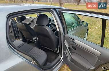 Хэтчбек Volkswagen Golf 2009 в Ямполе