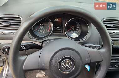 Хэтчбек Volkswagen Golf 2009 в Ямполе