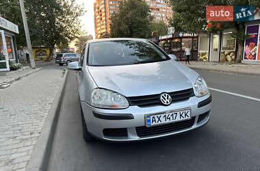 Хэтчбек Volkswagen Golf 2005 в Харькове