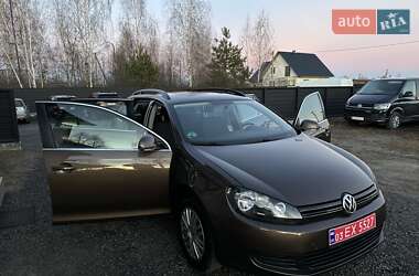 Универсал Volkswagen Golf 2011 в Любешове