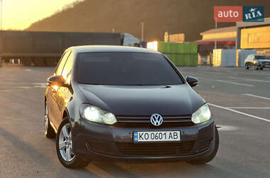 Хэтчбек Volkswagen Golf 2010 в Мукачево