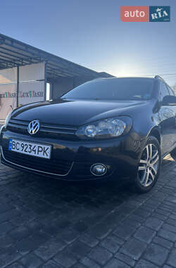 Універсал Volkswagen Golf 2011 в Меденичах