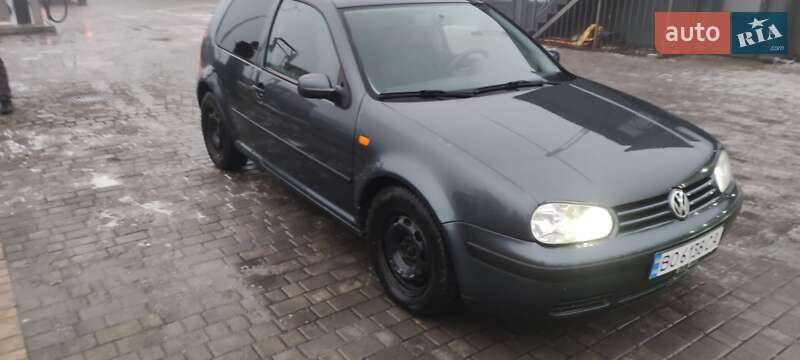 Хэтчбек Volkswagen Golf 1999 в Львове