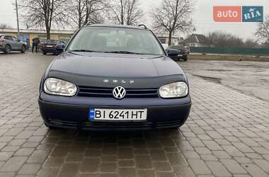 Универсал Volkswagen Golf 2000 в Полтаве