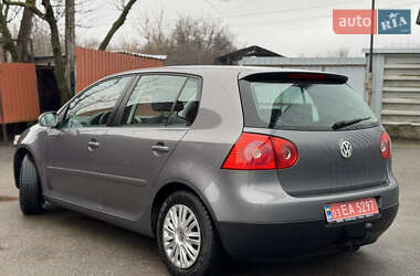 Хетчбек Volkswagen Golf 2005 в Березані