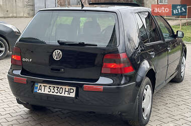 Хэтчбек Volkswagen Golf 1998 в 