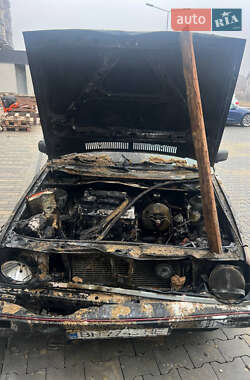 Хэтчбек Volkswagen Golf 1988 в 