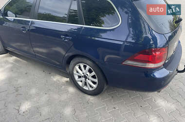 Универсал Volkswagen Golf 2011 в 