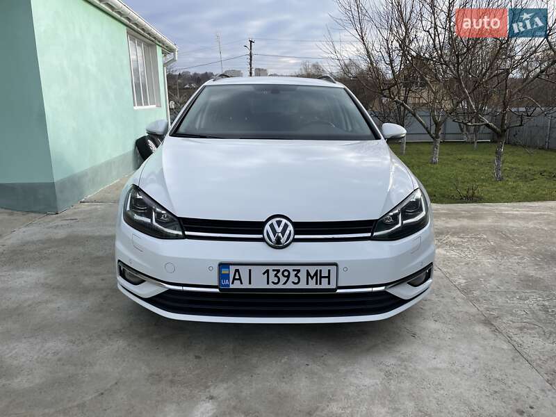 Универсал Volkswagen Golf 2017 в Тетиеве