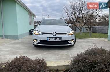 Универсал Volkswagen Golf 2017 в Тетиеве