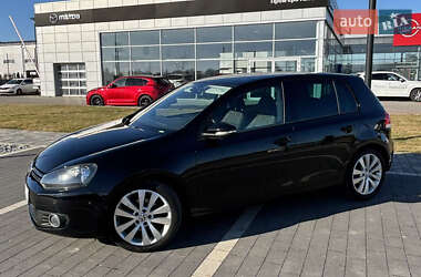 Хетчбек Volkswagen Golf 2010 в Мукачевому