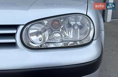 Універсал Volkswagen Golf 2000 в 