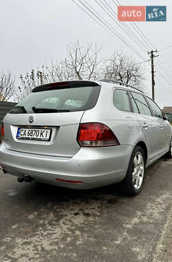 Універсал Volkswagen Golf 2010 в Кам'янці