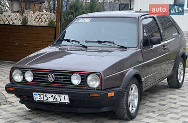 Хэтчбек Volkswagen Golf 1987 в Черновцах