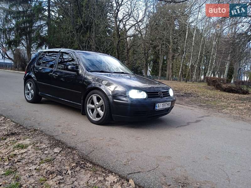 Хетчбек Volkswagen Golf 2001 в Ніжині