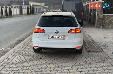 Универсал Volkswagen Golf 2013 в Сваляве