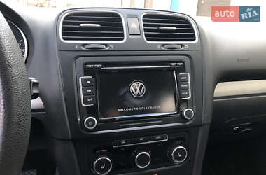 Хетчбек Volkswagen Golf 2011 в Хмельницькому