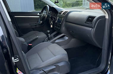 Універсал Volkswagen Golf 2008 в 