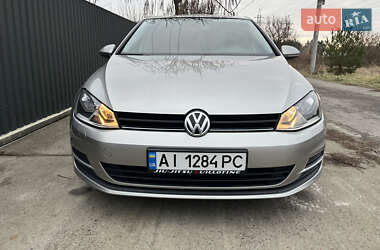 Хетчбек Volkswagen Golf 2013 в Києві