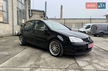 Хетчбек Volkswagen Golf 2008 в Рівному