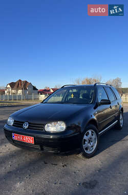 Універсал Volkswagen Golf 2006 в Дубні