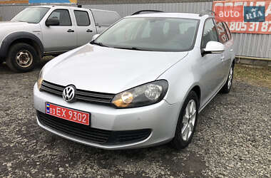 Универсал Volkswagen Golf 2010 в Костополе