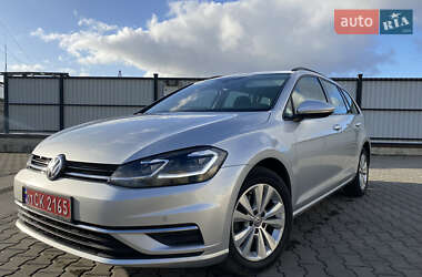 Універсал Volkswagen Golf 2019 в Луцьку