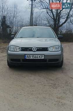 Хетчбек Volkswagen Golf 2002 в Жмеринці