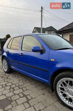 Хетчбек Volkswagen Golf 1998 в Любомлі