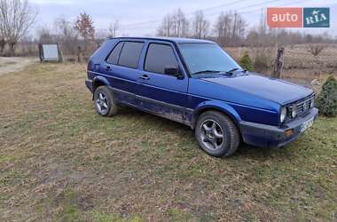 Хетчбек Volkswagen Golf 1985 в Добросині