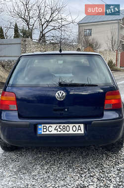 Хетчбек Volkswagen Golf 2001 в Тернополі