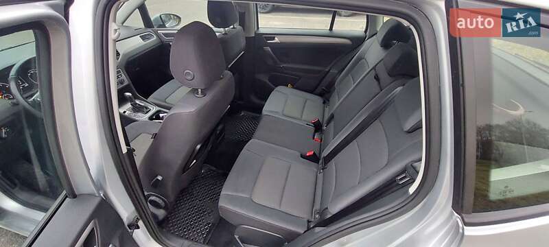 Универсал Volkswagen Golf 2015 в Львове