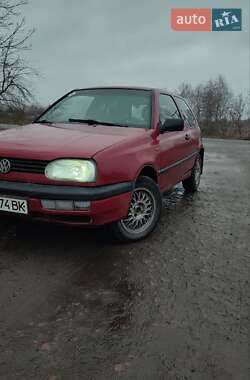 Хетчбек Volkswagen Golf 1992 в Кореці