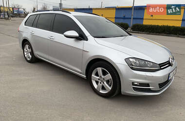 Универсал Volkswagen Golf 2014 в Житомире