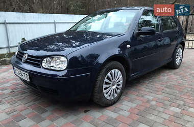 Хетчбек Volkswagen Golf 2003 в Корсунь-Шевченківському