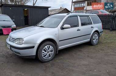 Універсал Volkswagen Golf 1999 в Шепетівці