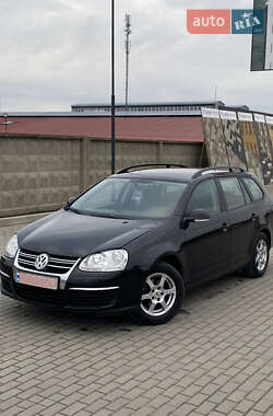 Универсал Volkswagen Golf 2009 в Львове