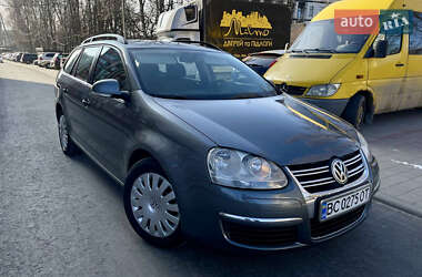 Універсал Volkswagen Golf 2009 в Тернополі